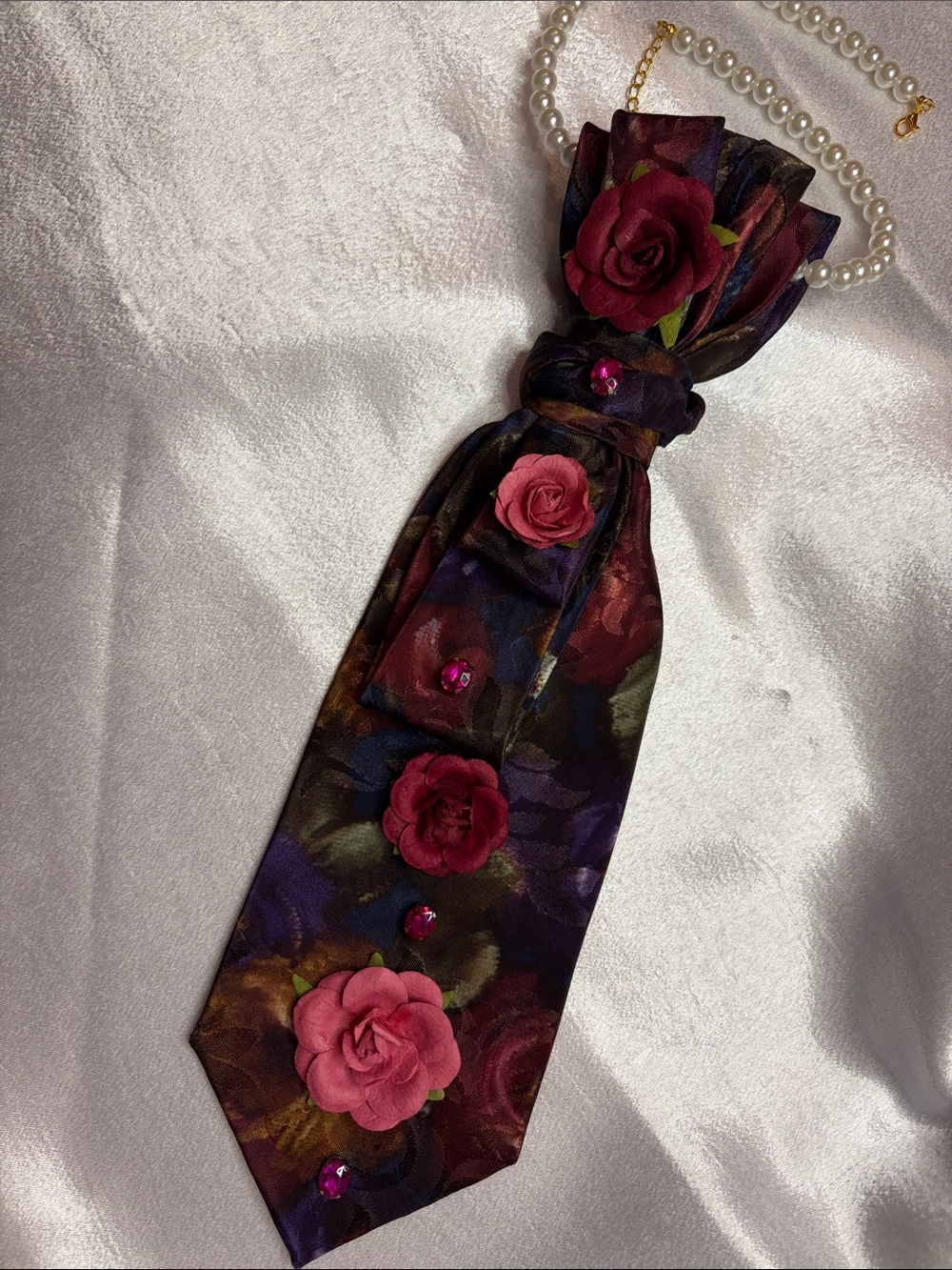 Etienne Aigner Purple Floral Rose Accent Ladies Necklace Tie